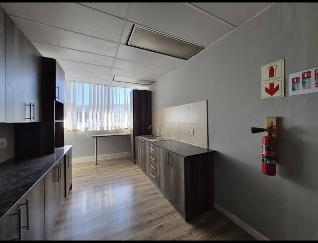 300M² OFFICE TO LET IN RIVONIA